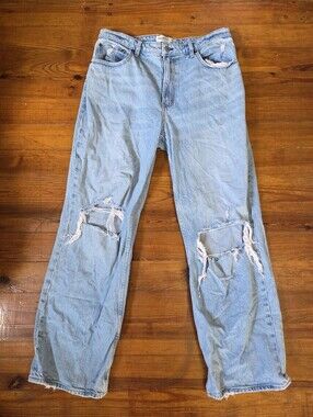 A&F The '90s Relaxed Jean High Rise